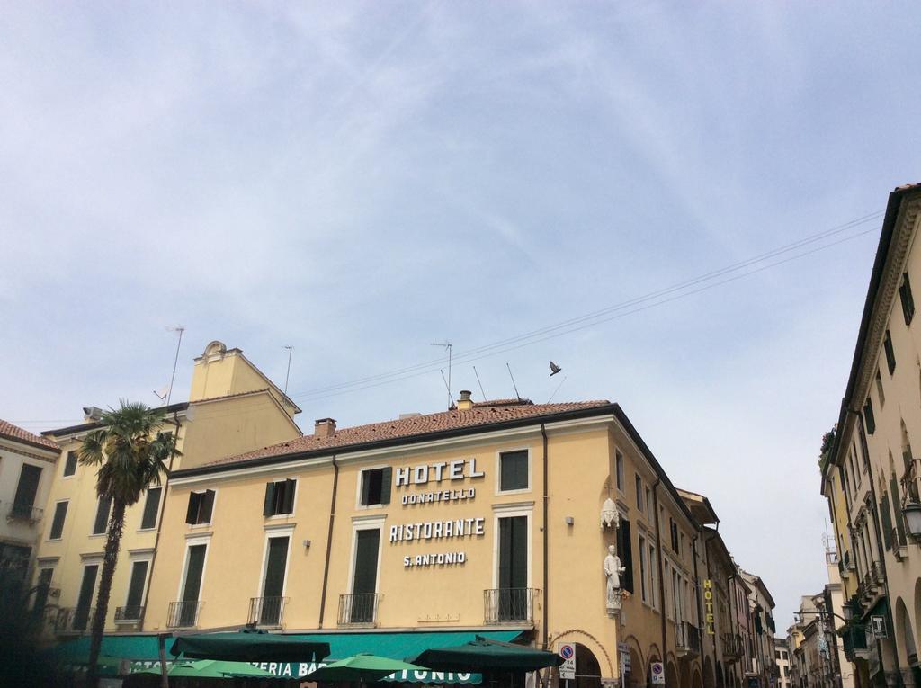 Donatello Hotel 3*