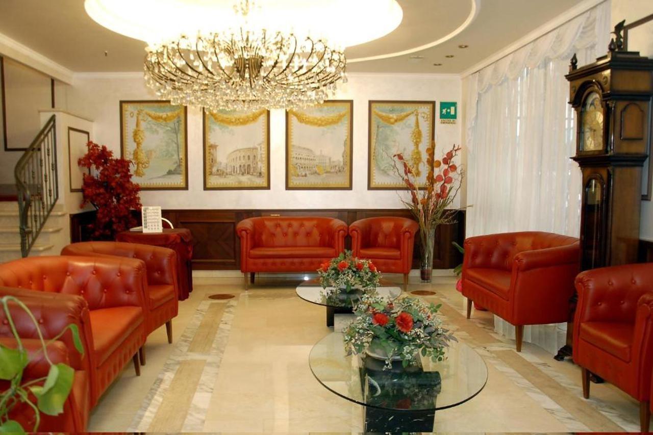 Hotel Donatello 3*